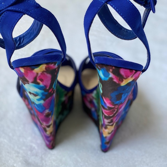 SOLDTasha floral velvet women’s Wedge Sandals 9 - Picture 5 of 8